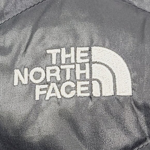 The North Face Women's Black 550 Goose Down Thermal Padded Puffer Jacket Size S - Picture 7 of 11